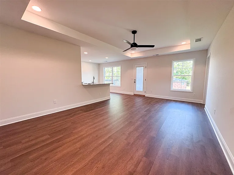 720 Alexander Way — Photo 18