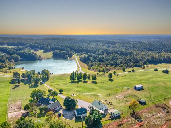 291 Cherry Ridge Dr, Bostic, NC 28018