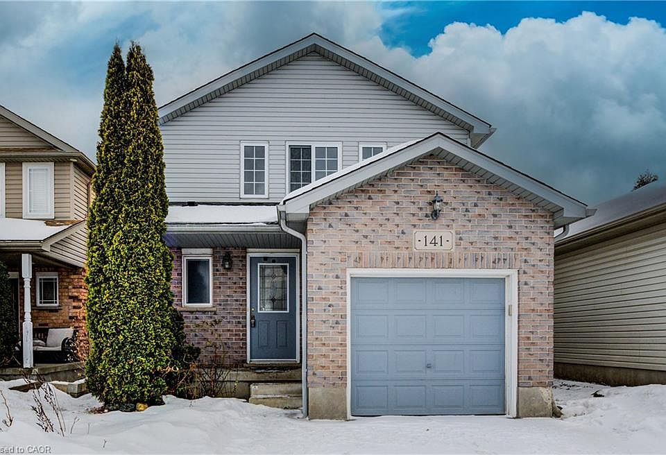 1st image of 141 Mountain Laurel Cres