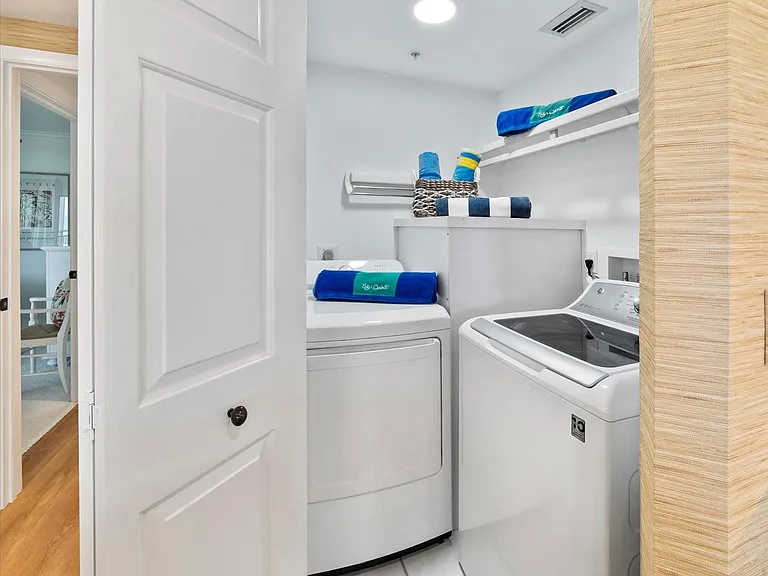 8820 S Sea Oaks Way #204 — Photo 15