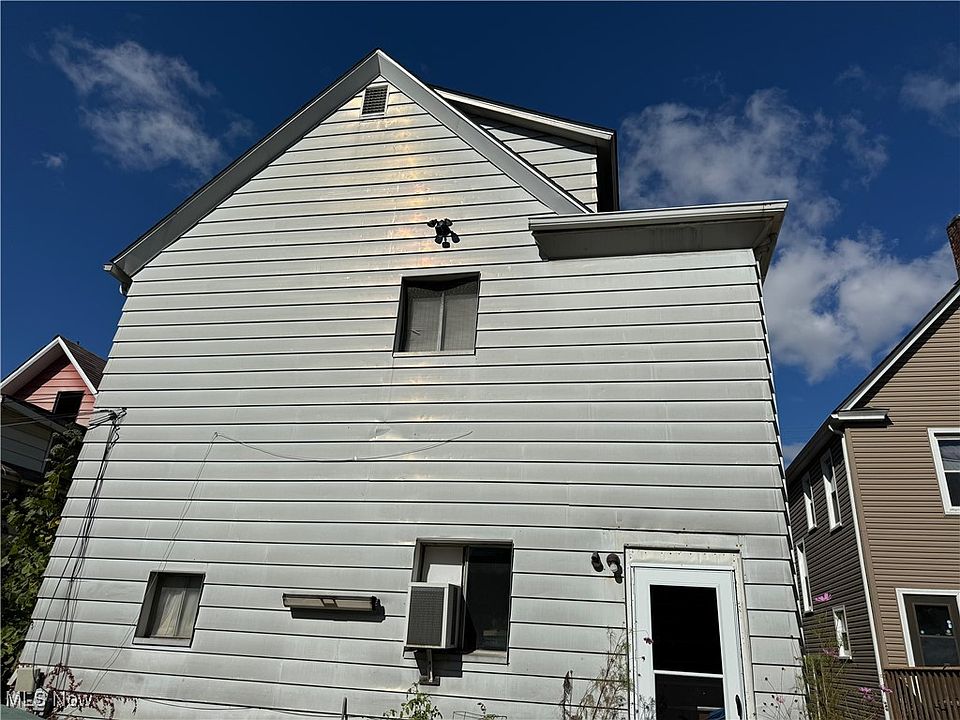 2nd image of 7608 Harvard Ave