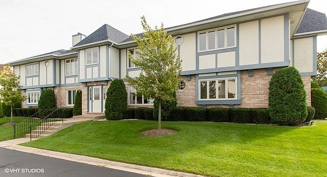 1st image of 13 Saint Moritz Dr Unit 202