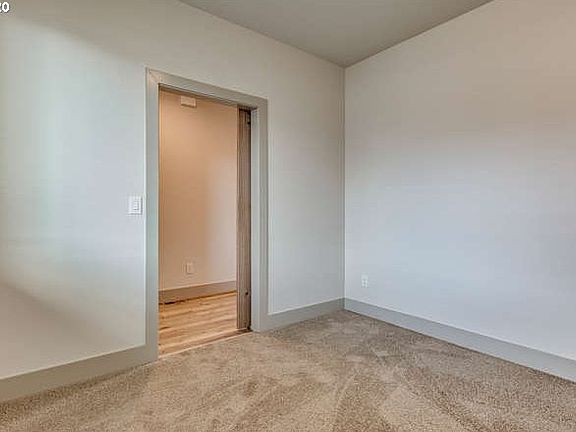 5th image of 9603 NE 55th Ct #9