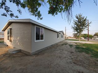 71 F St, Outlook, WA 98938