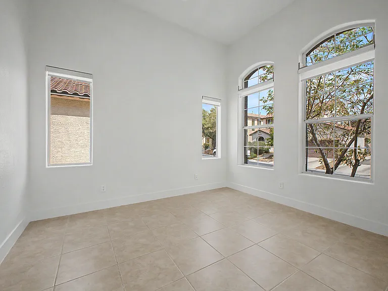 9119 Brilliant Prairie Ct — Photo 8