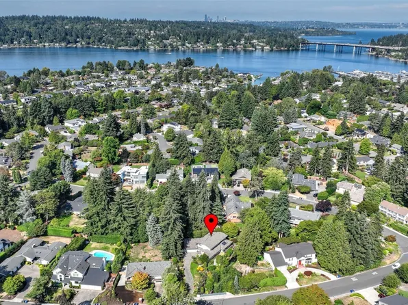 11 Cascade Key, Bellevue, WA 98006