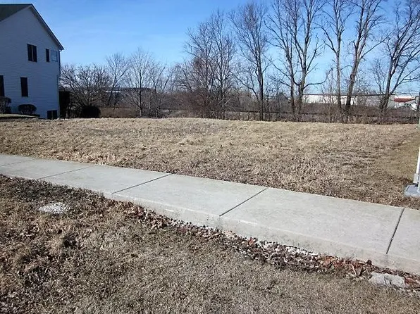 706 O'Toole Dr, Minooka, IL 60447