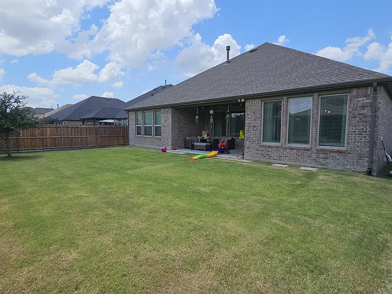 3512 Chacon Creek Trl — Photo 18