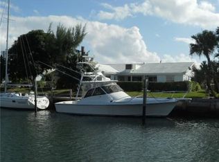 1110 Bimini Ln, Riviera Beach, FL 33404