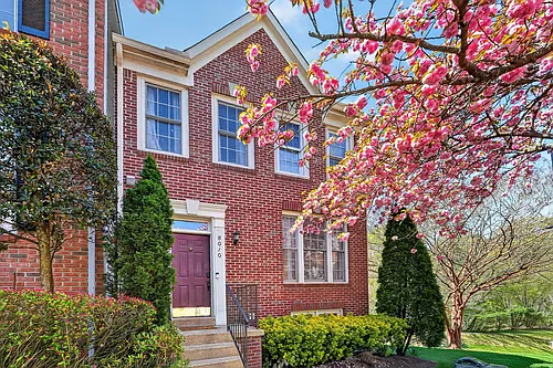 8010 Readington Ct Photo 1