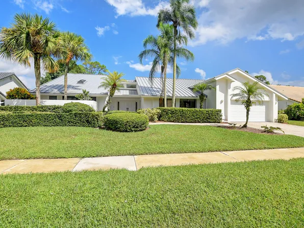 10574 Boca Woods Lane, Boca Raton, FL 33428