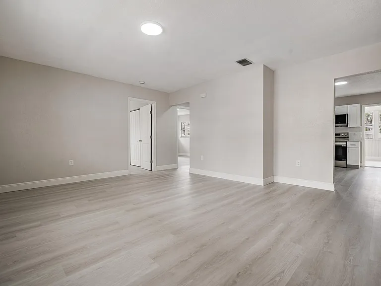 14040 Miramar Ave #A — Photo 5