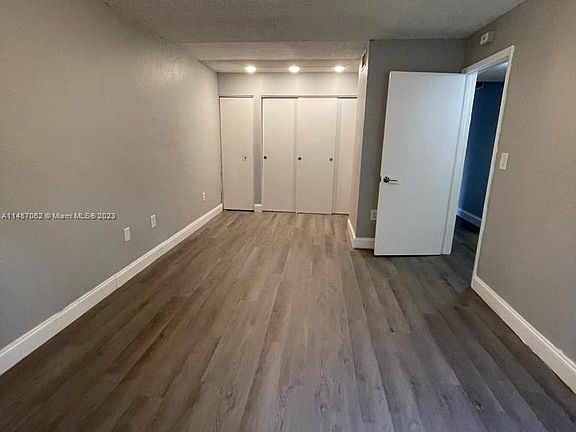 4th image of 7200 Fairway Dr APT H10