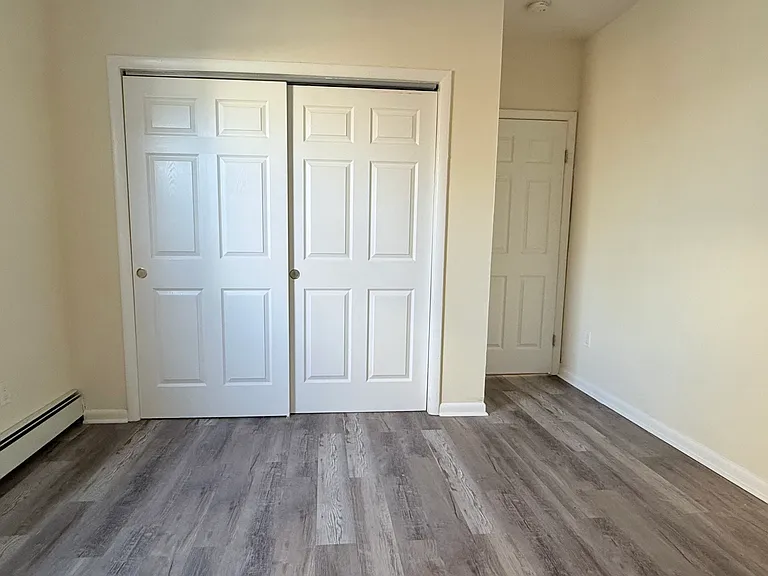 236 Greenwich Ave #5 — Photo 11