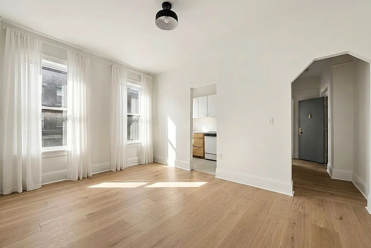17 W 108th St APT 92 photo 1