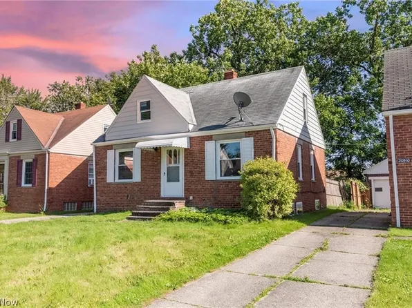 20514 Mountville Dr, Maple Heights, OH 44137