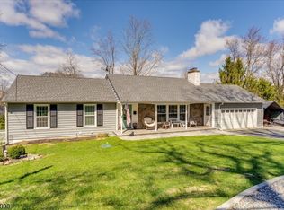 99 Summit Rd, Sparta, NJ 07871