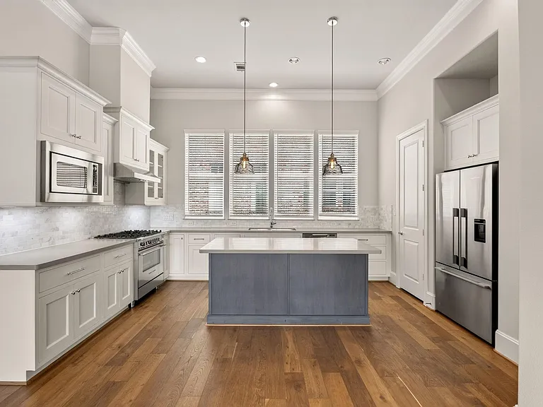 8711 Oak Kolbe Ln — Photo 9