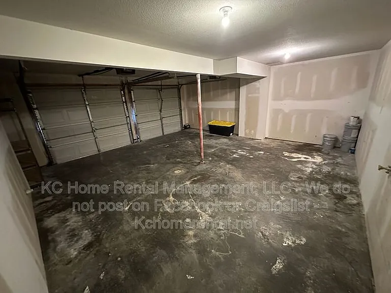 9000 NE 73rd St — Photo 30