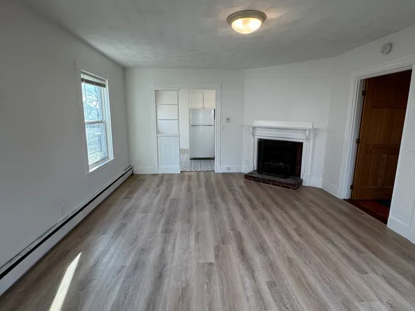 (undisclosed Address), Winthrop, MA 02152