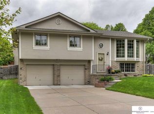 6912 S 154th St, Omaha, NE 68138