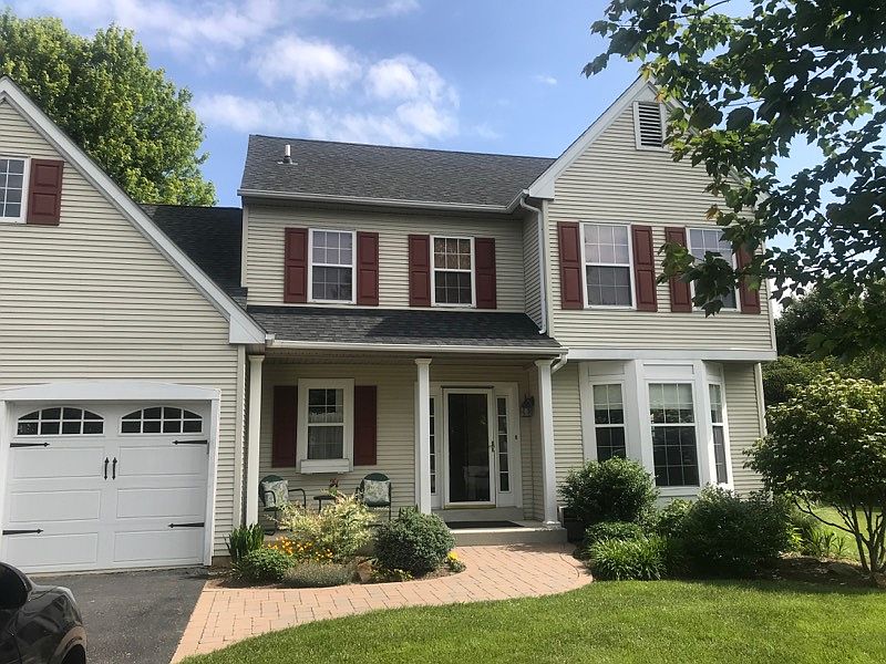 1st image of 1 Yorktown Cir