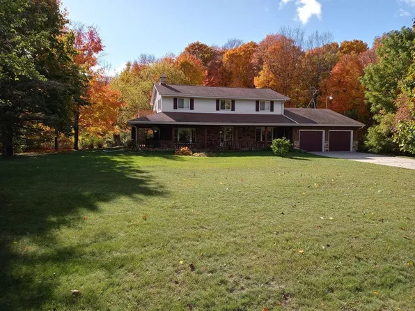 1931 Trails End LANE, Kewaskum, WI 53040