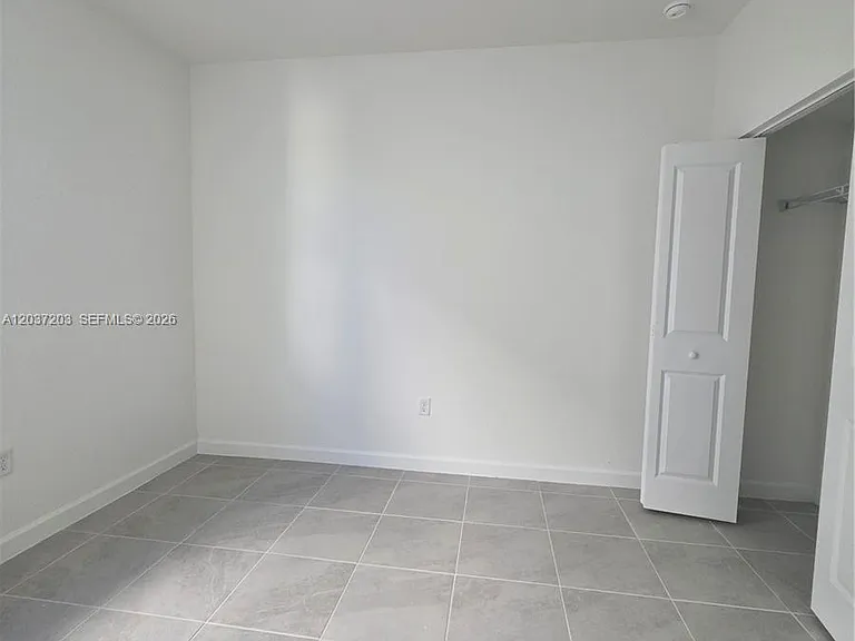 2741 SE 24th Ct — Photo 21
