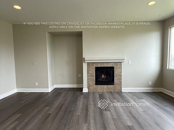 3rd image of 2101 Greenhorn Creek Cir
