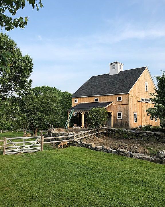 2nd image of 31 Mill Rd