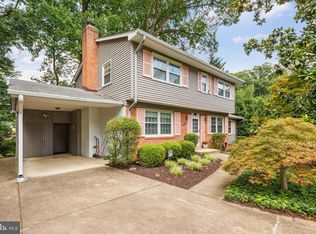 6715 Bellamy Ave, Springfield, VA 22152