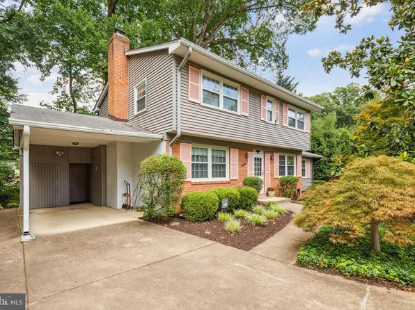 6715 Bellamy Ave, Springfield, VA 22152