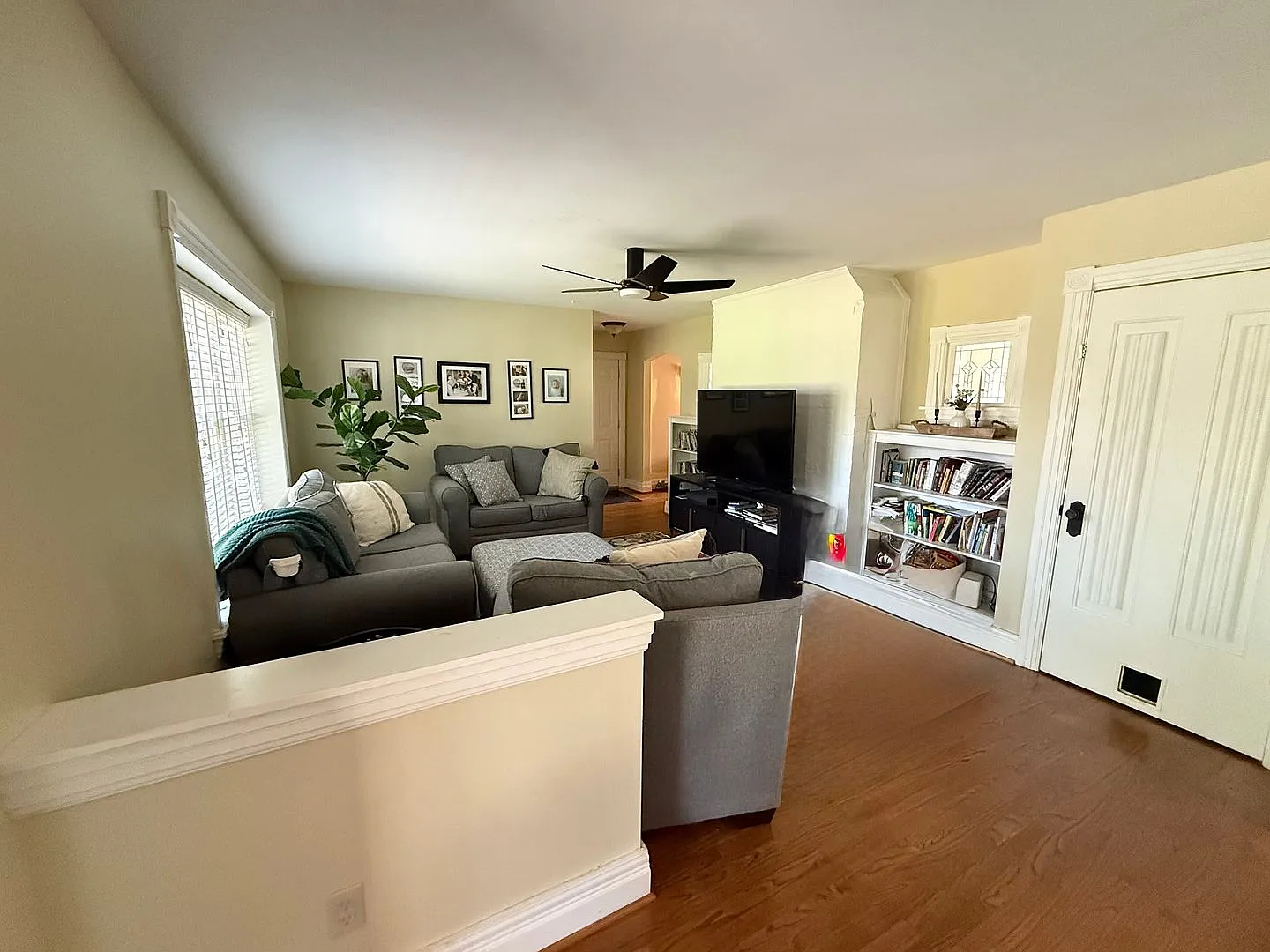 45800 Ann Arbor Trail — Photo 2