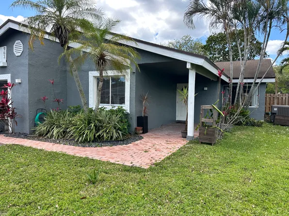 963 NW 89th Ave, Plantation, FL 33324