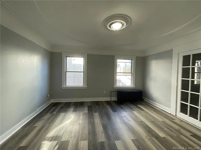 12 Lorraine St #1 — Photo 8
