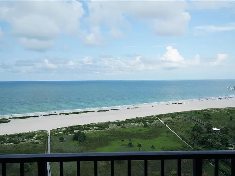 1230 Gulf Blvd #1805 — Photo 1