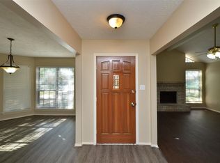 10526 Prospect Hill Dr, Houston, TX 77064