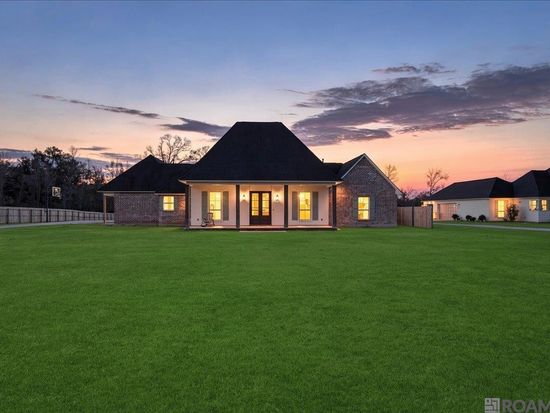 22364 State Highway 42, Livingston, LA 70754