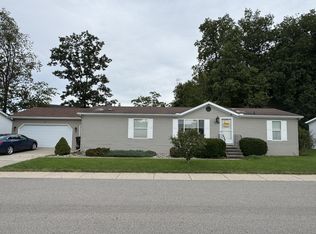 Country Meadows Village, Caledonia, MI 49316