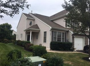 60 Bayard Rd, Somerset, NJ 08873