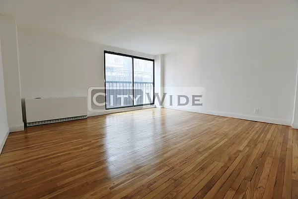 Rented by City Wide Apartments | media 20