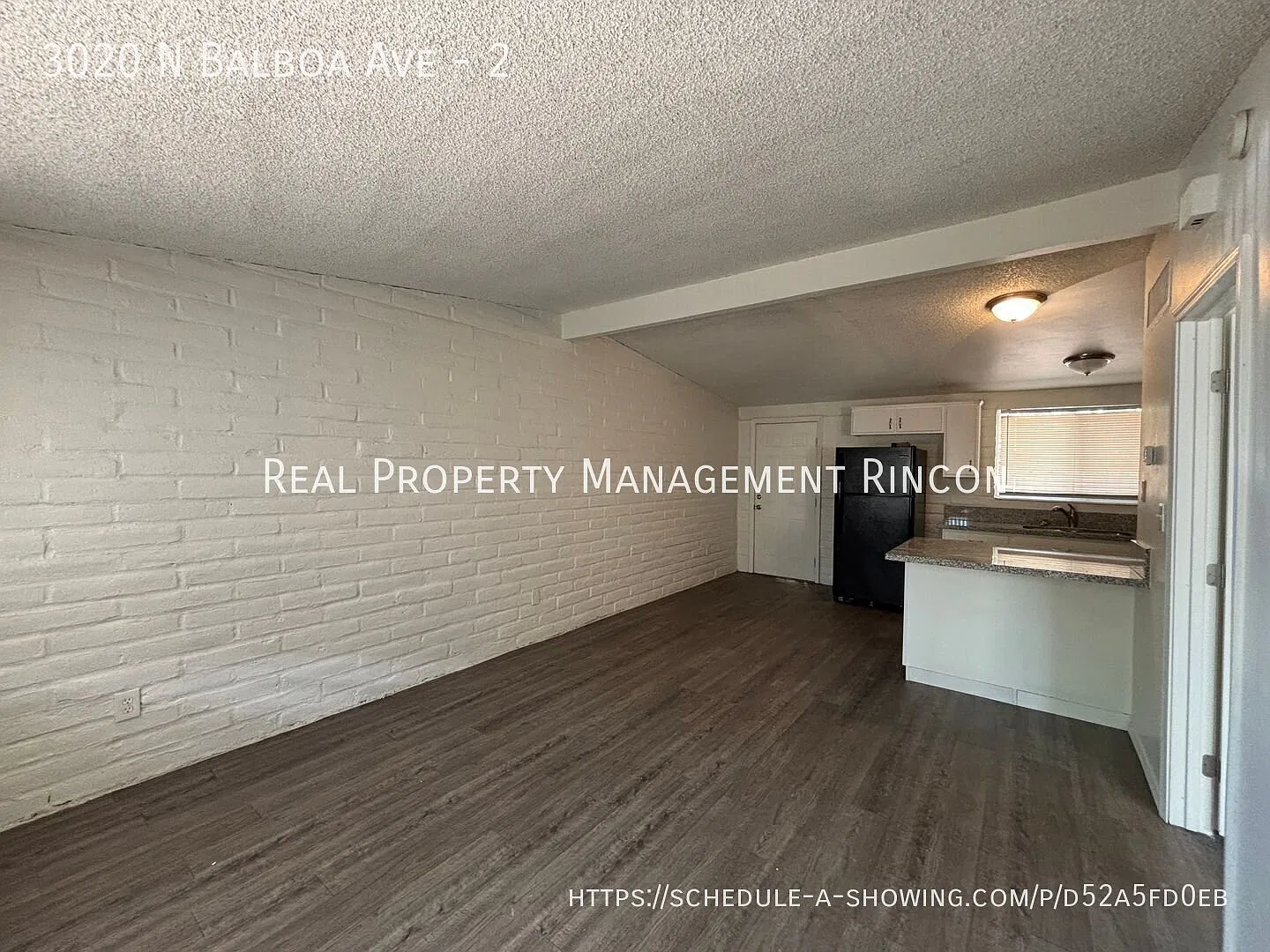 Centrally Located 1-Bed, 1-Bath. Water/Sewer/Trash Included!! — Photo 2