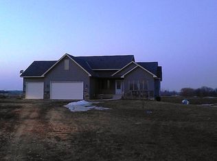 12430 90th St SW, Cokato, MN 55321