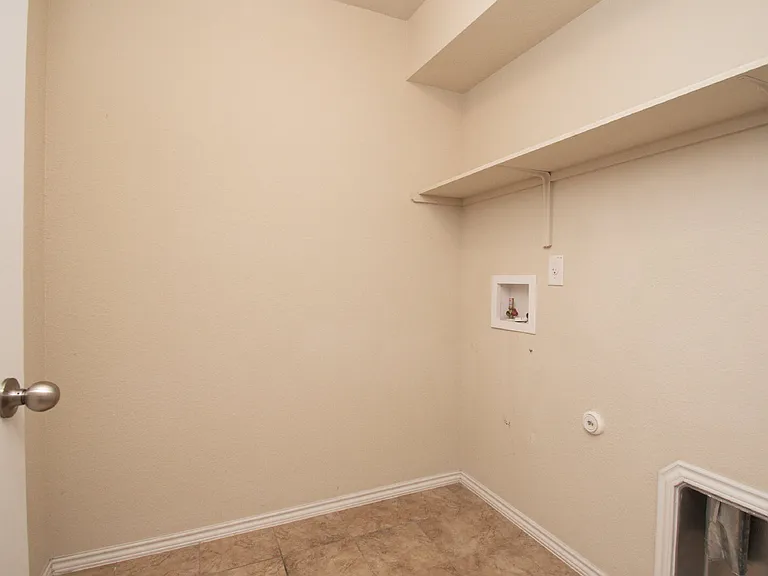 1707 Gigante Dr — Photo 8