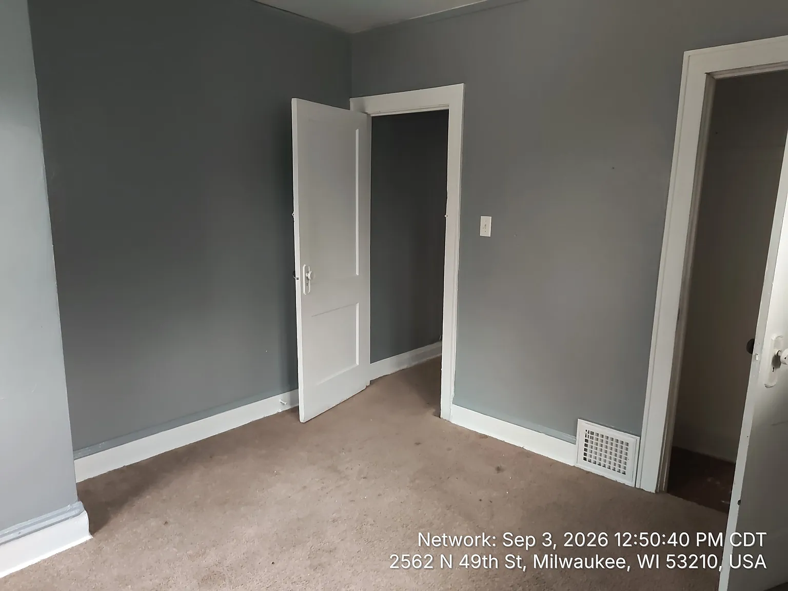 3 bed, 1.0 bath, $1,300 — Photo 1