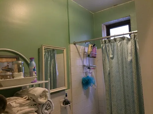 Rented by Astoria Park Realty Group Inc | media 4