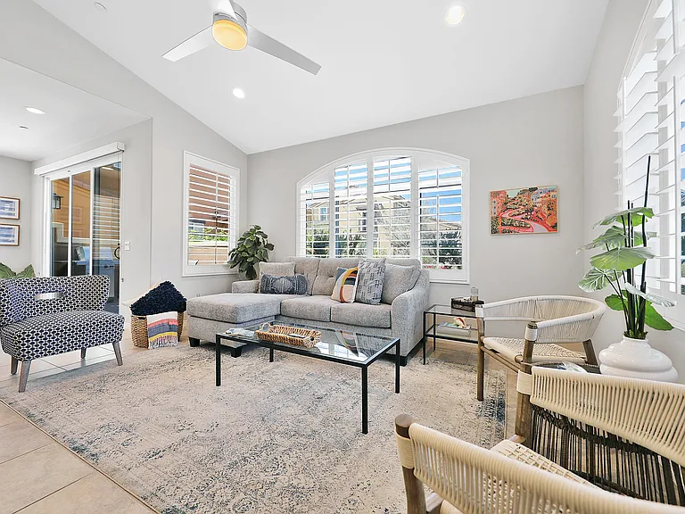 52358 Hawthorn Ct — Photo 7