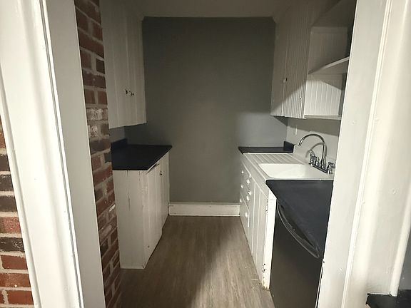 3rd image of 257 North St #1