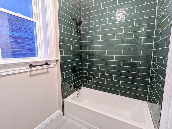 2nd image of 2920 Wyoming St