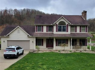 4792 Gatchell Rd SE, Uhrichsville, OH 44683